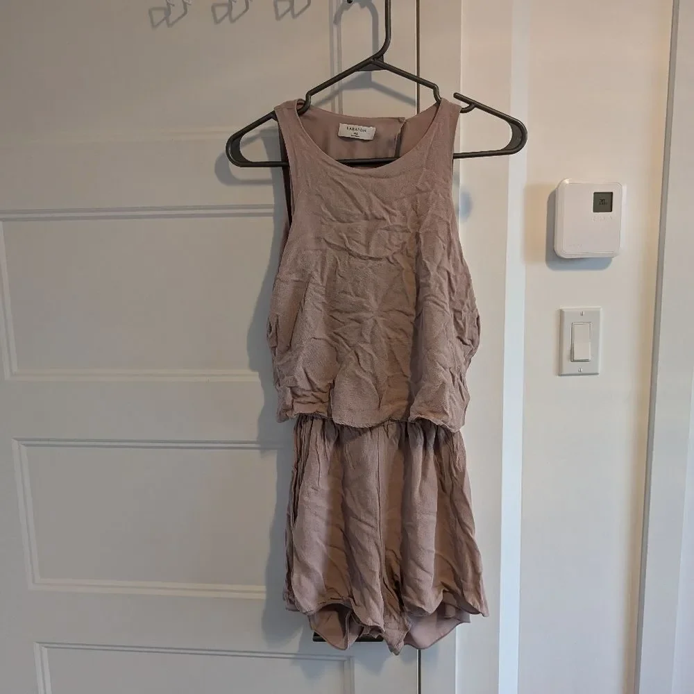 Aritzia/Babaton Donachie Romper Sz XXS - Picture 3 of 6